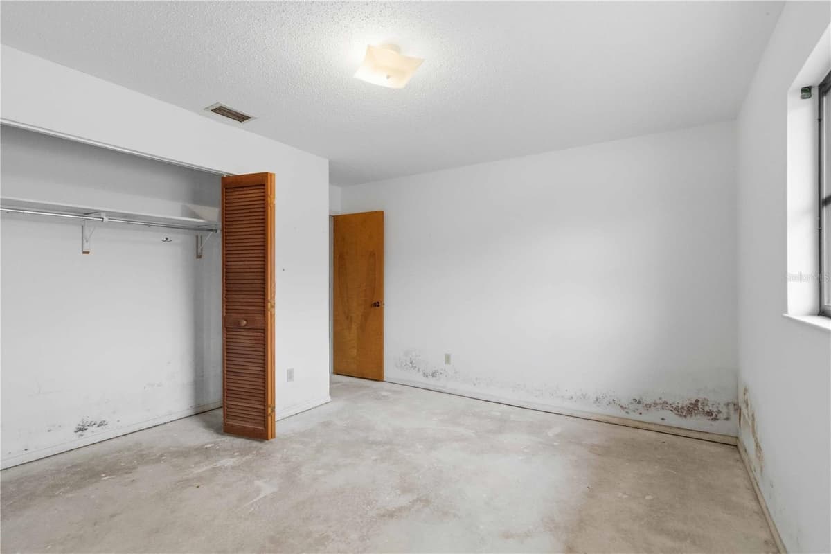 306 PALM AVENUE — photo 20 of 75