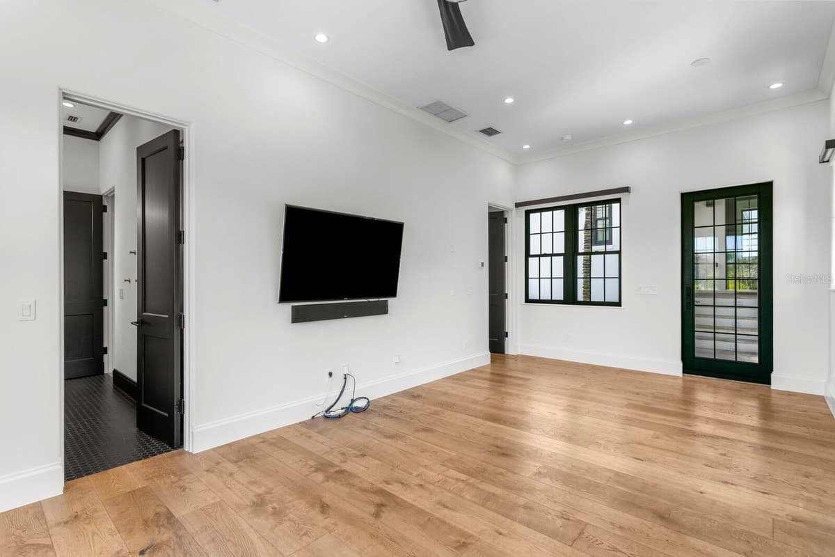 4613 BAYSHORE BOULEVARD — photo 49 of 69