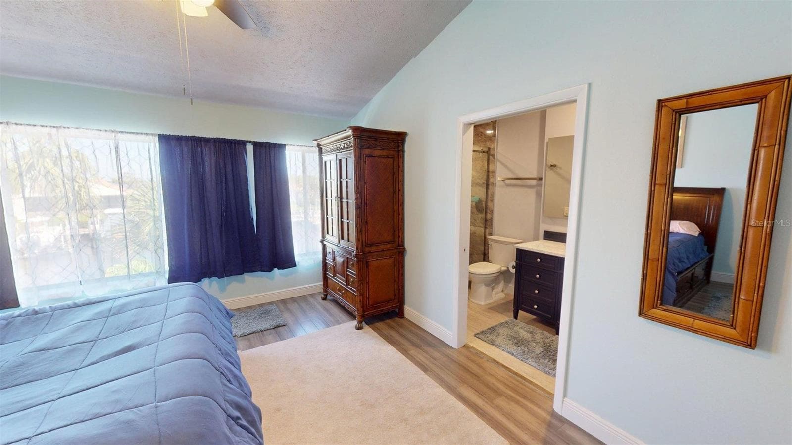 25188 MARION AVENUE — photo 42 of 81
