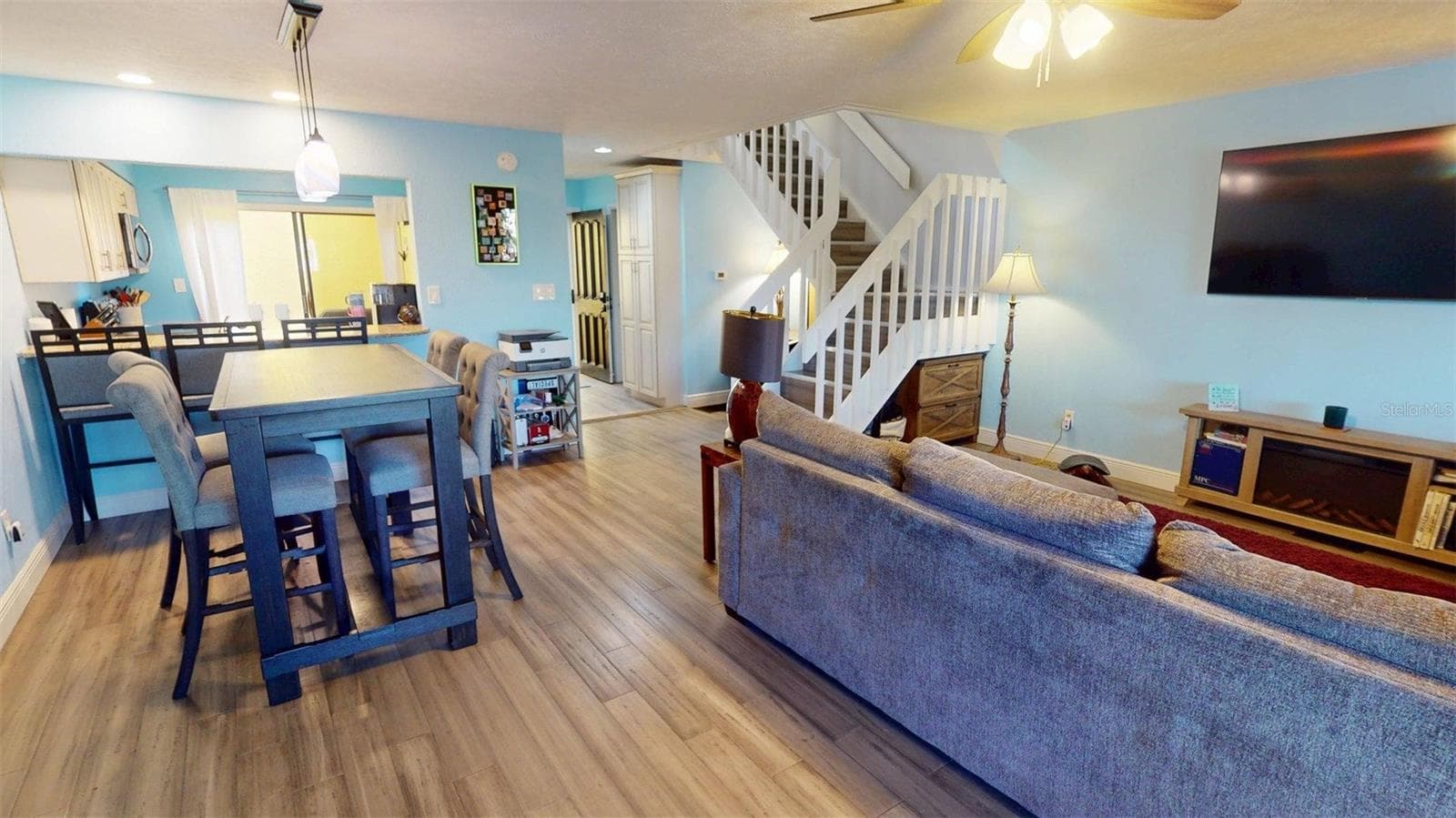25188 MARION AVENUE — photo 34 of 81