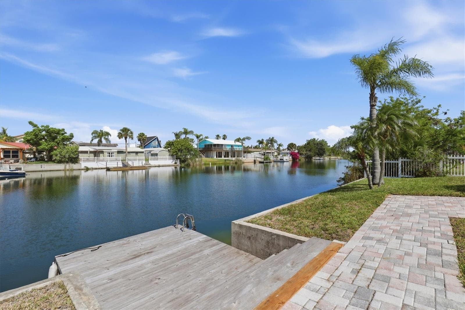 3347 OLEANDER DRIVE — photo 44 of 48