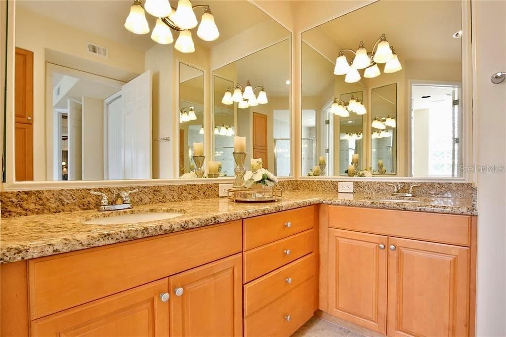 7919 ST SIMONS STREET — photo 19 of 30