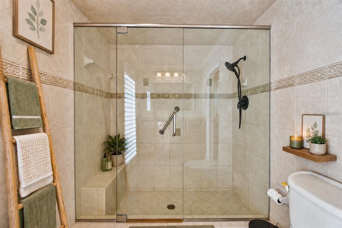 205 HARRISON AVENUE — photo 14 of 39