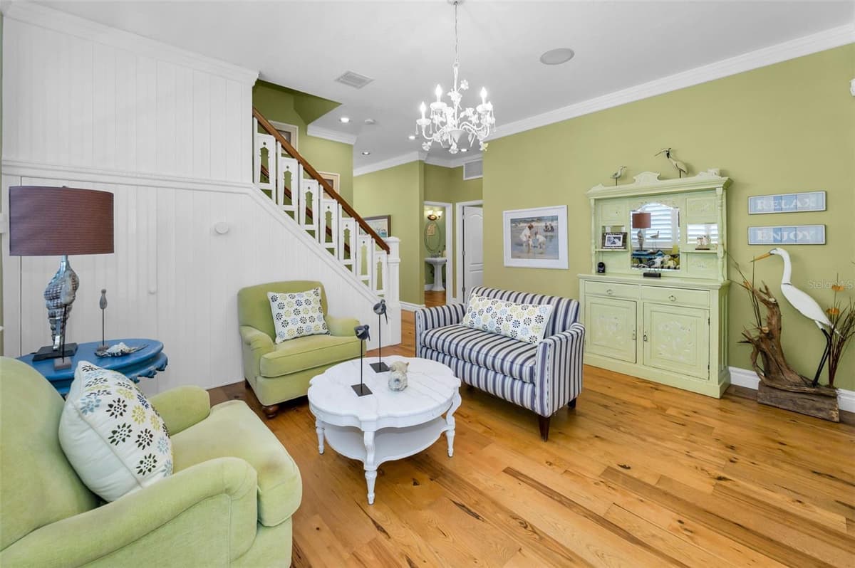 13303 GULF LANE — photo 31 of 43