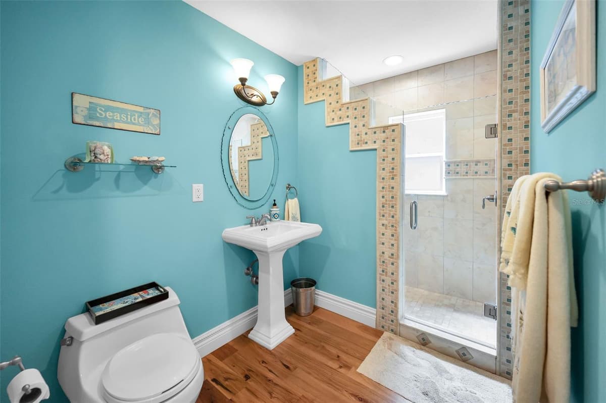 13303 GULF LANE — photo 27 of 43