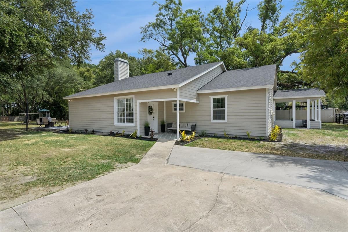1825 DEMASTUS LANE — photo 48 of 69