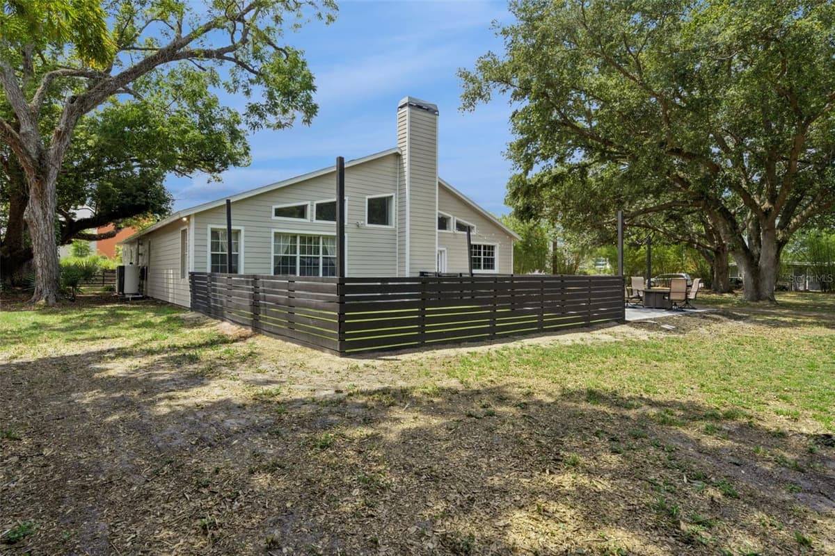 1825 DEMASTUS LANE — photo 47 of 69