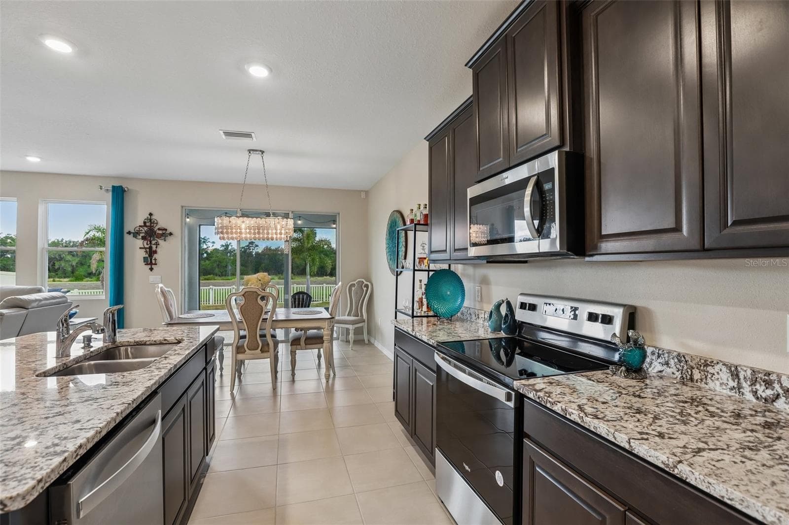 16976 OVAL RUM DRIVE — photo 15 of 73