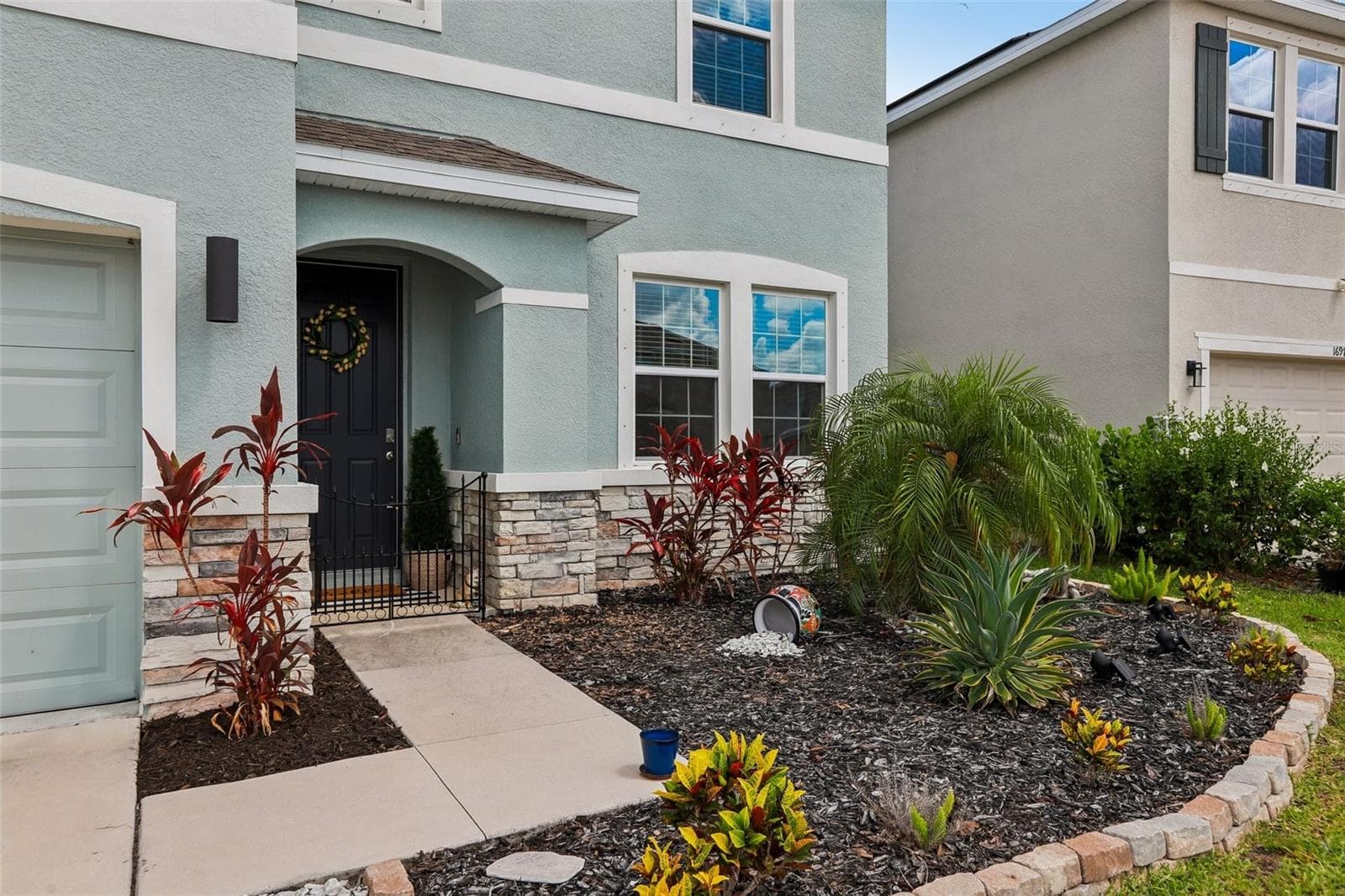 16976 OVAL RUM DRIVE — photo 3 of 73