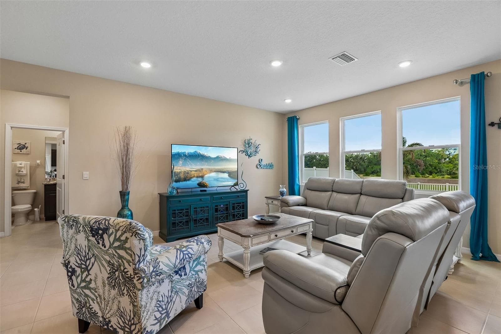 16976 OVAL RUM DRIVE — photo 10 of 73