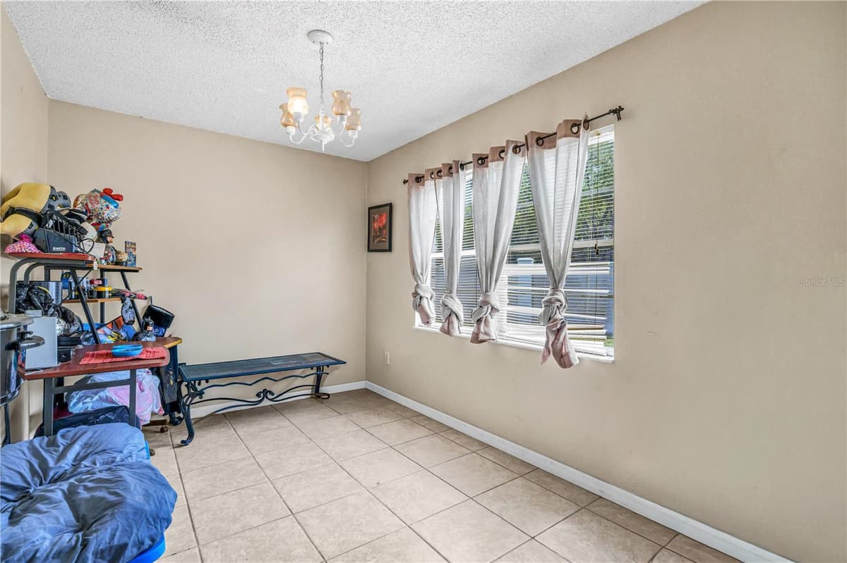428 BANANA CAY DRIVE — photo 13 of 30