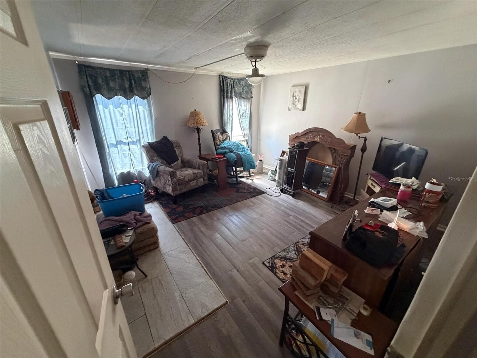3633 LAZY LAKE DRIVE — photo 11 of 15
