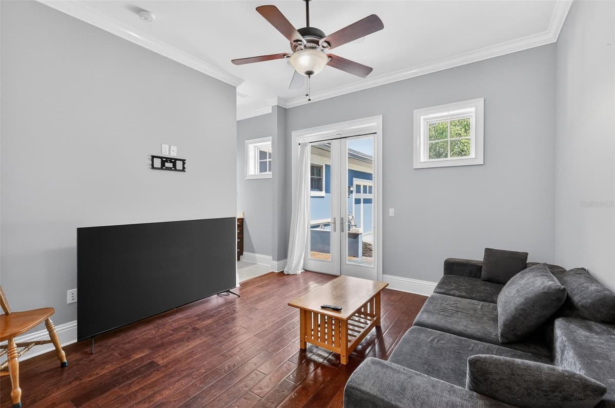 2110 HIGHLAND PARK ROAD — photo 36 of 82