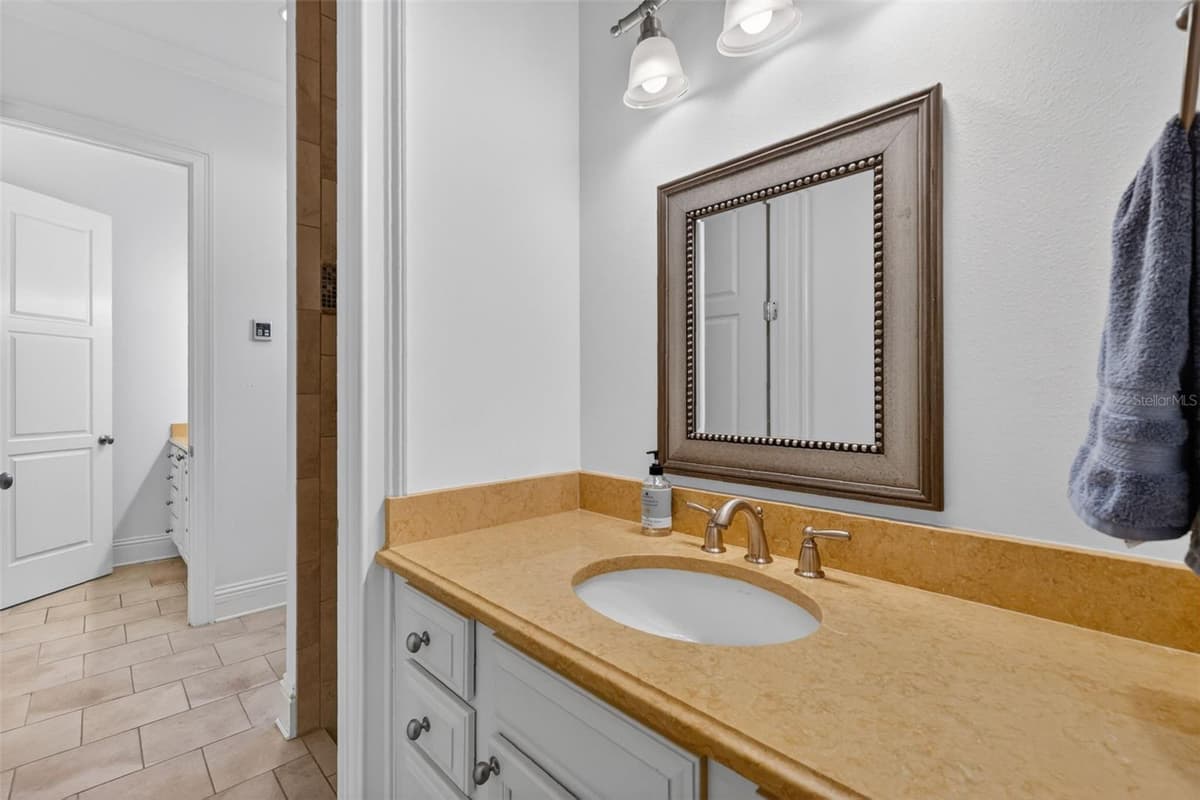 2110 HIGHLAND PARK ROAD — photo 41 of 82