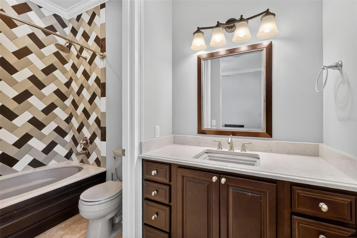 2110 HIGHLAND PARK ROAD — photo 37 of 82