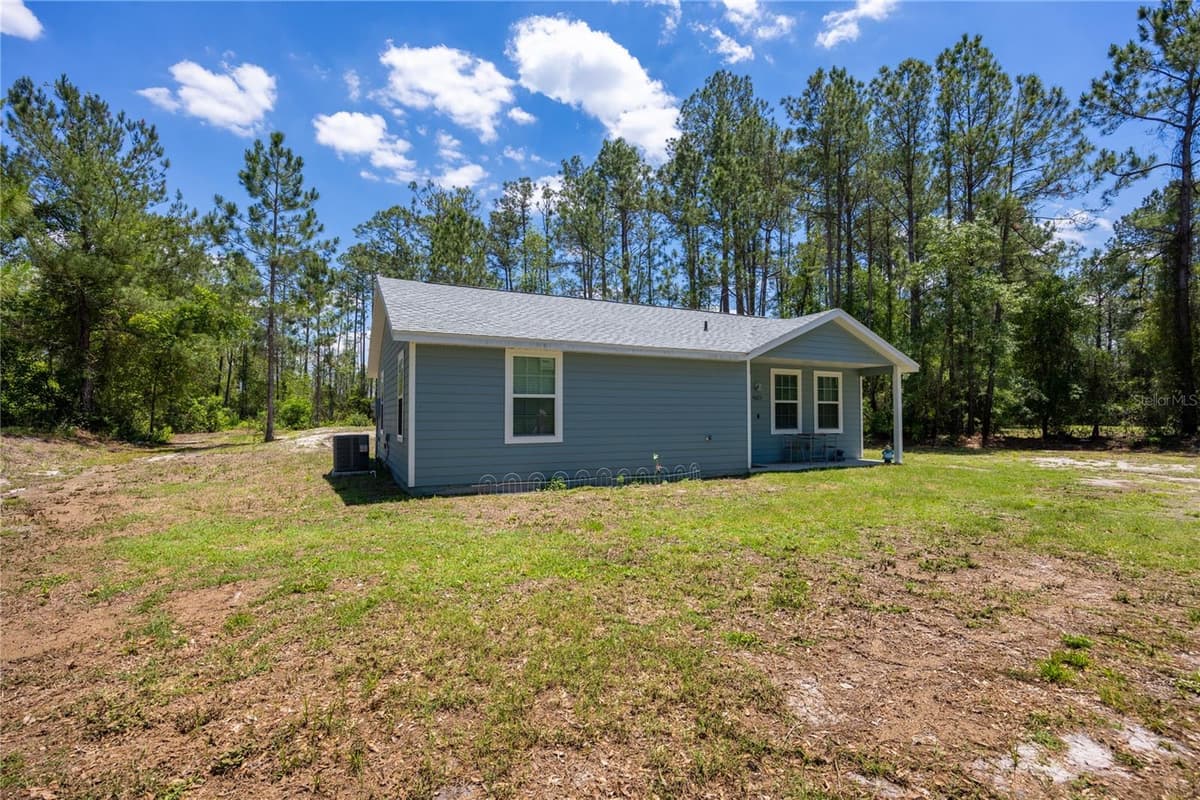 9025 COUNTY ROAD 221 — photo 3 of 25