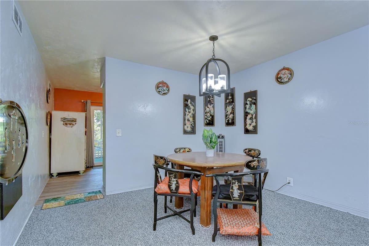 4022 57TH STREET — photo 8 of 29