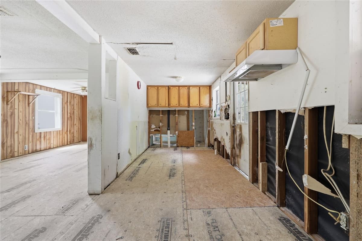 9580 HIGHWAY 351 — photo 15 of 32