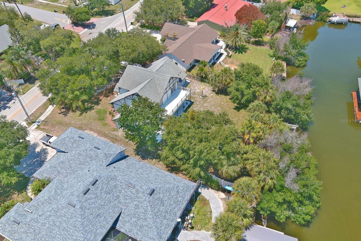 2080 NEWFOUND HARBOR DRIVE — photo 17 of 69