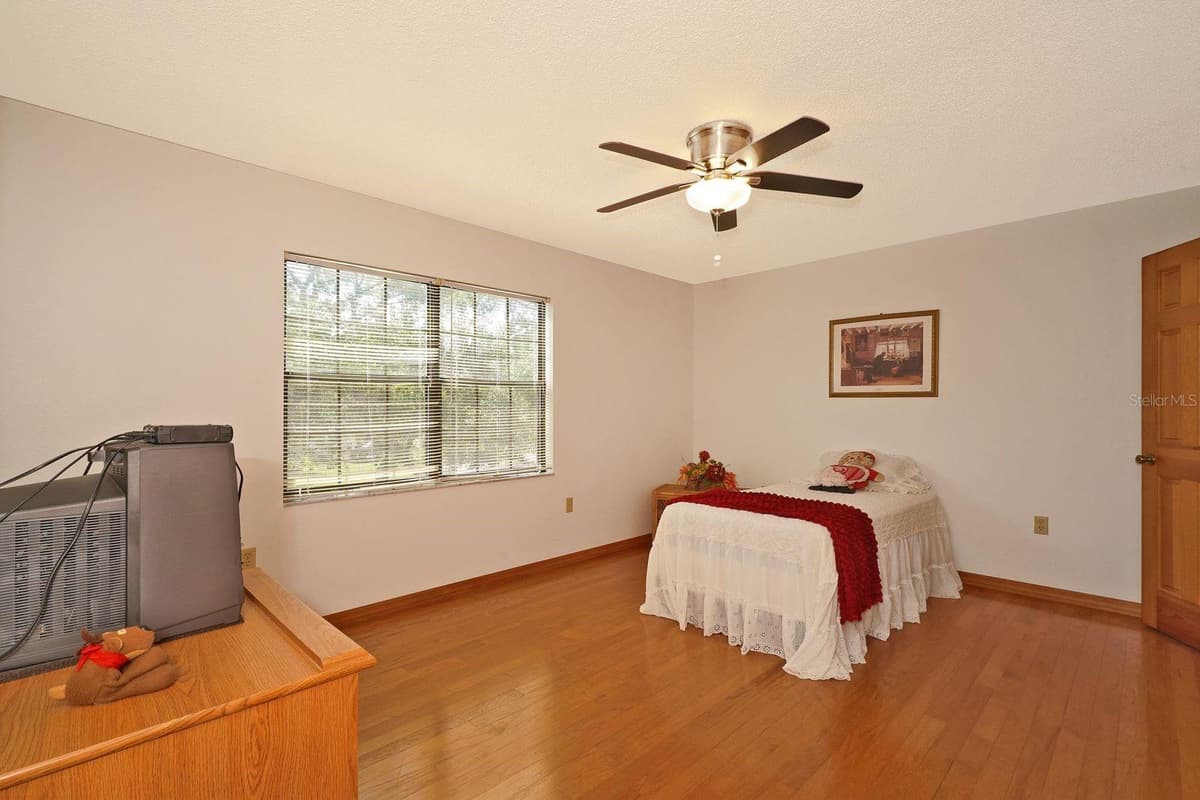 2080 NEWFOUND HARBOR DRIVE — photo 18 of 69