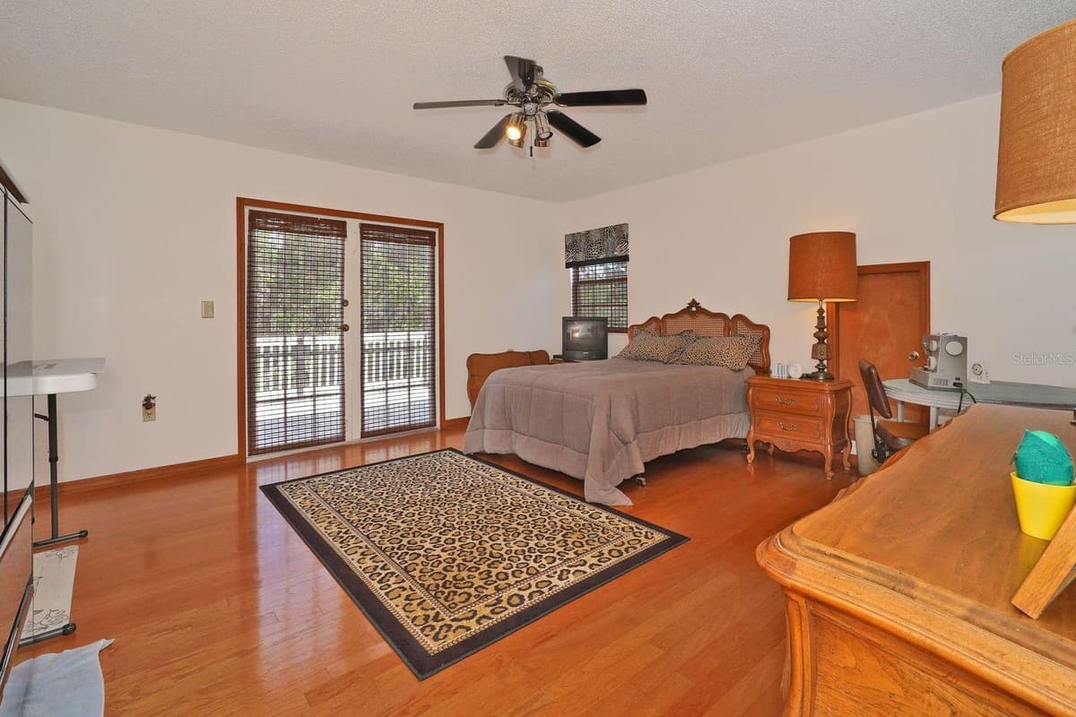 2080 NEWFOUND HARBOR DRIVE — photo 37 of 69