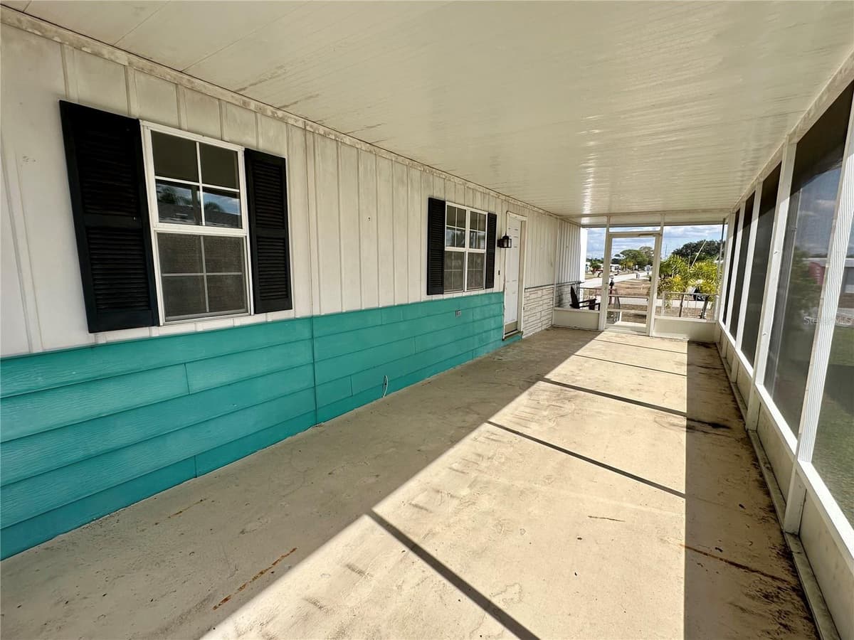 2141 GEORGIA STREET — photo 3 of 9