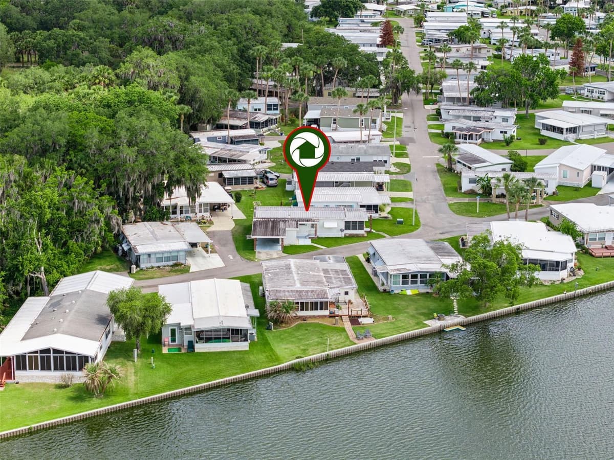 13 COCOS PLUMOSA DRIVE — photo 30 of 46
