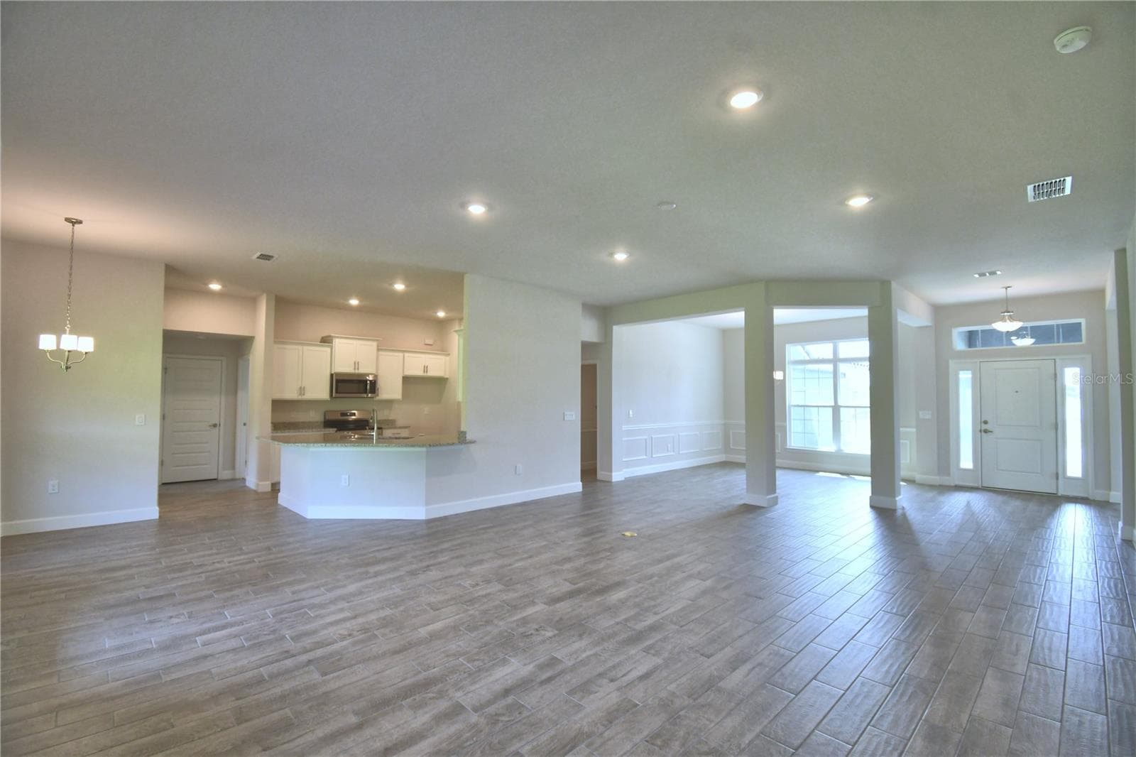 5421 WATERSIDE DRIVE — photo 12 of 68