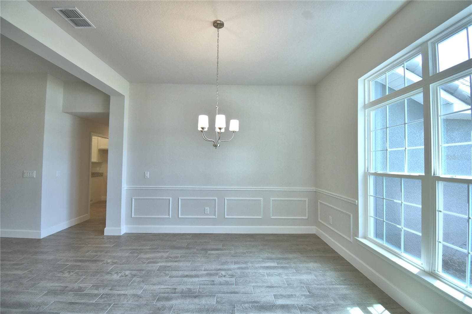 5421 WATERSIDE DRIVE — photo 7 of 68