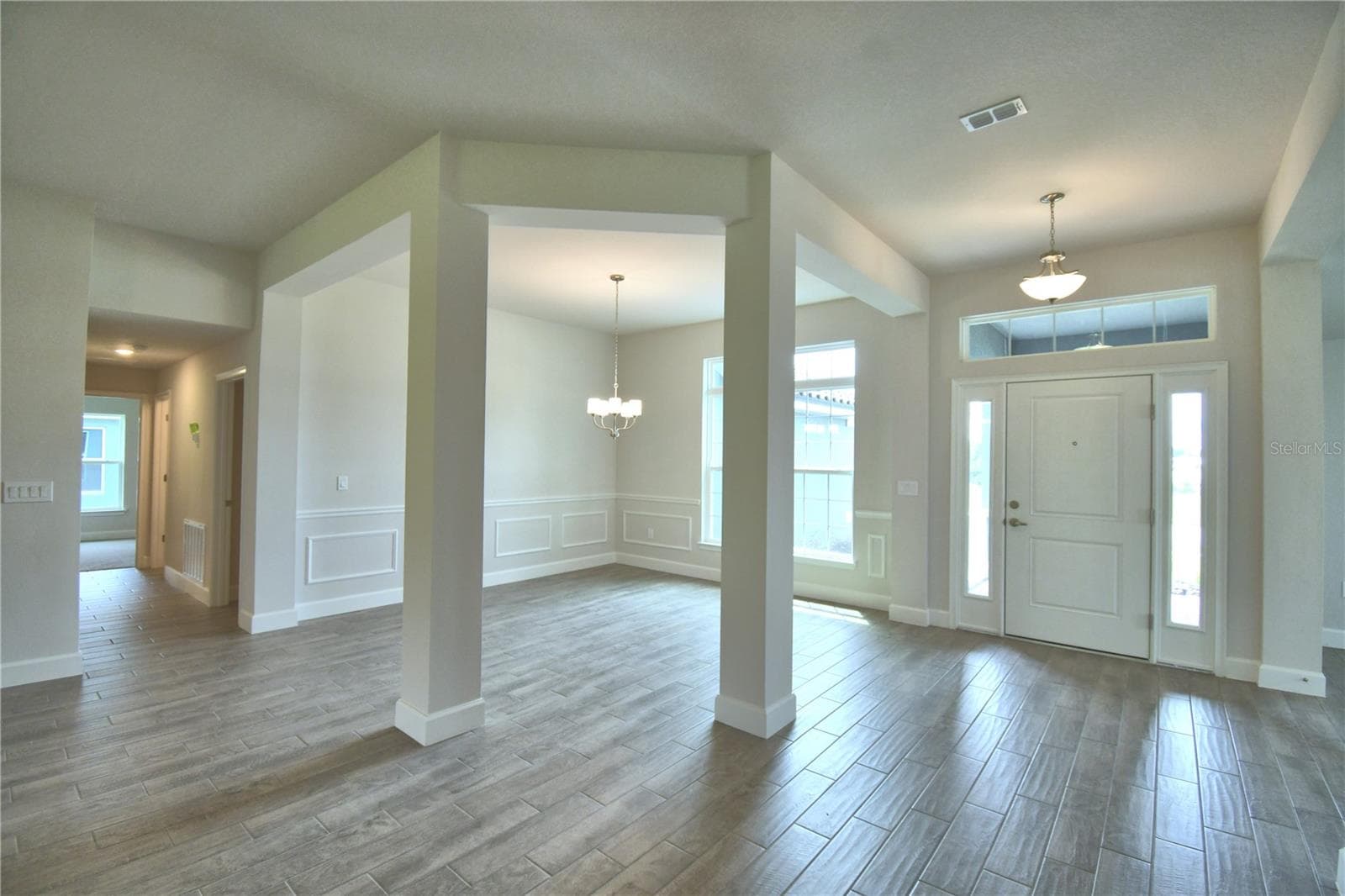 5421 WATERSIDE DRIVE — photo 5 of 68