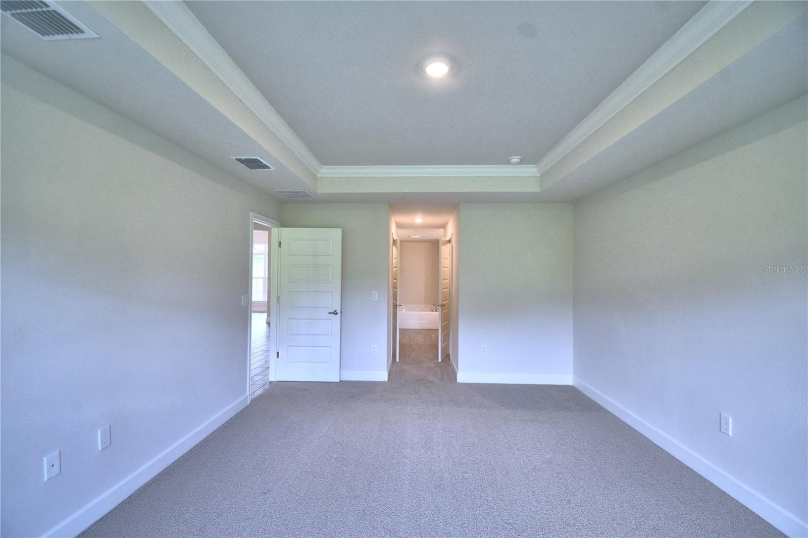 5421 WATERSIDE DRIVE — photo 37 of 68