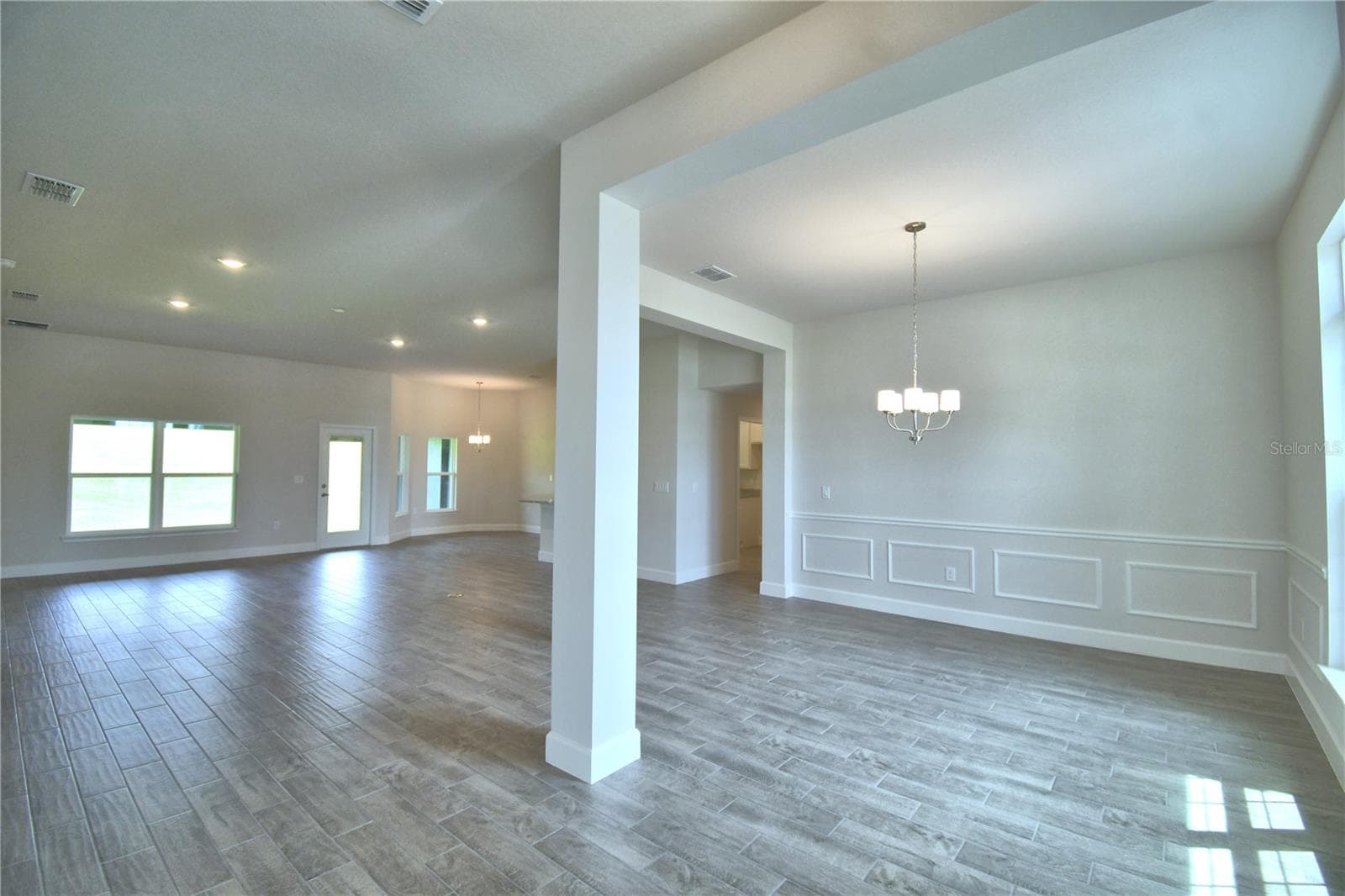 5421 WATERSIDE DRIVE — photo 8 of 68