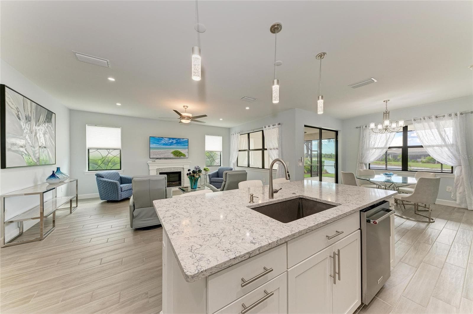 7412 SUMMERLAND COVE — photo 17 of 79