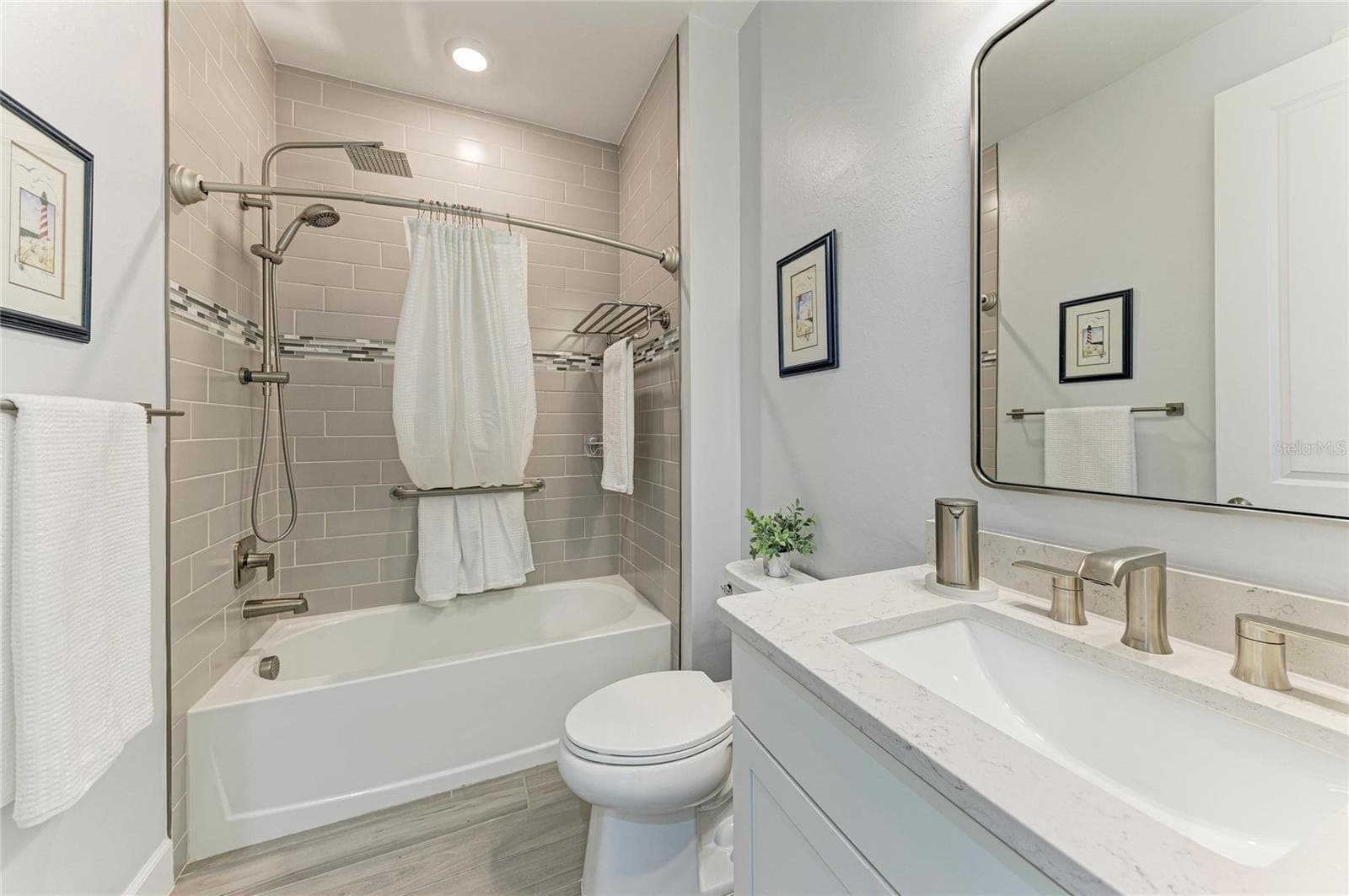 7412 SUMMERLAND COVE — photo 36 of 79