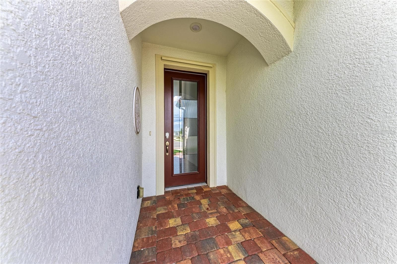 7412 SUMMERLAND COVE — photo 8 of 79