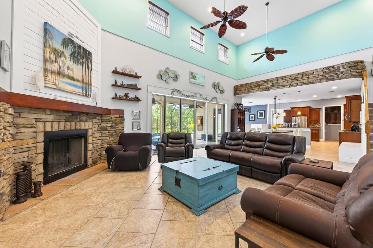 2756 LAKE PICKETT PLACE — photo 8 of 50