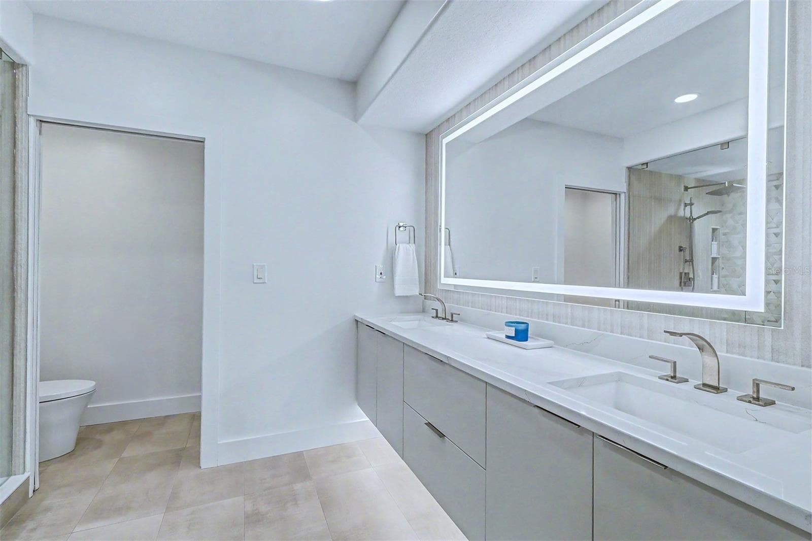 5301 GULF BOULEVARD — photo 16 of 49
