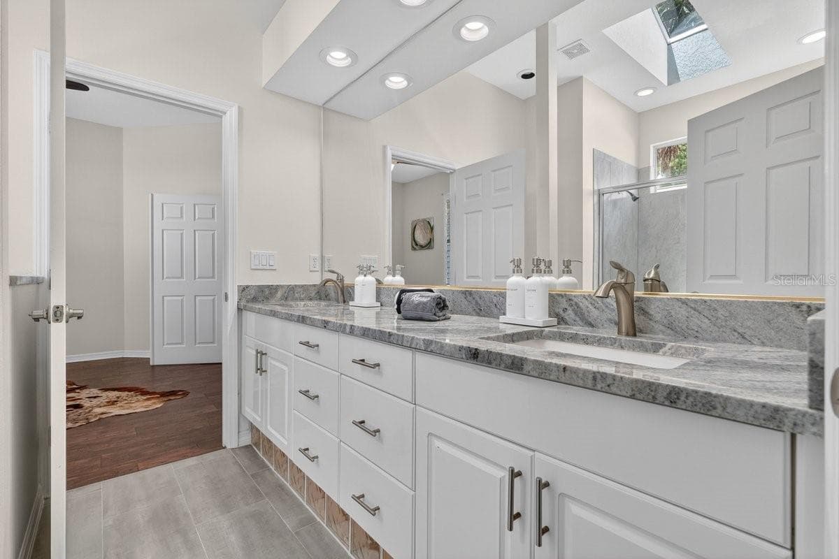 941 GEORGE HECKER DRIVE — photo 36 of 58
