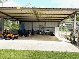 927 ANTON RUIZ — photo 35 of 36
