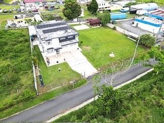 927 ANTON RUIZ — photo 2 of 36