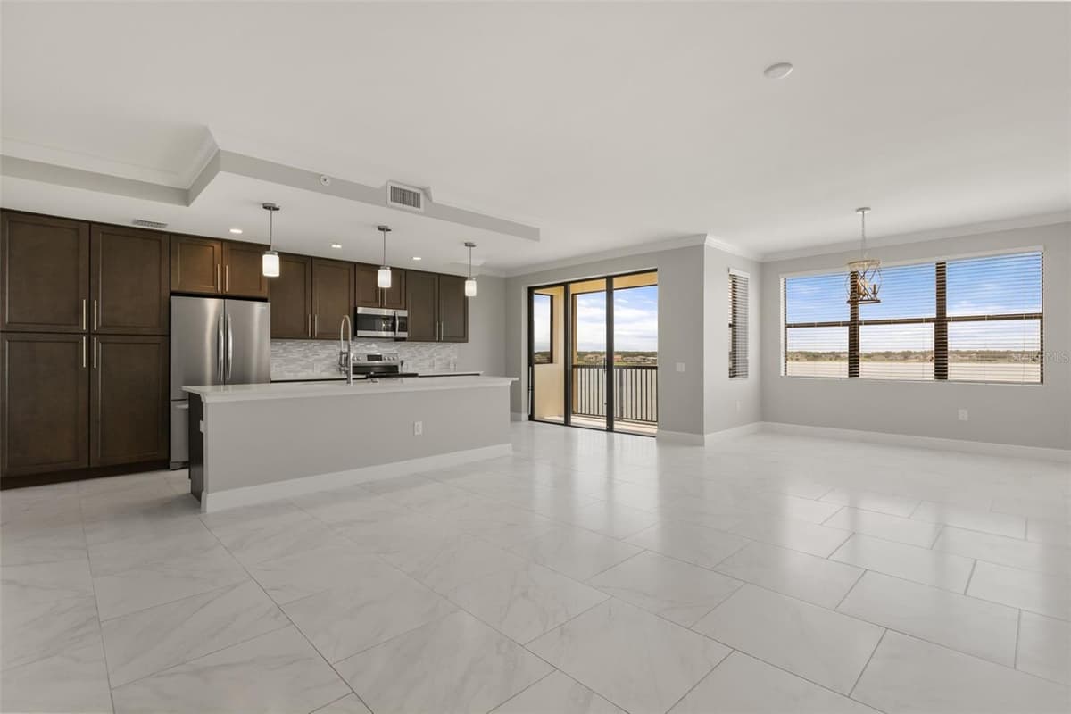 16300 COUNTY ROAD 455 — photo 4 of 41