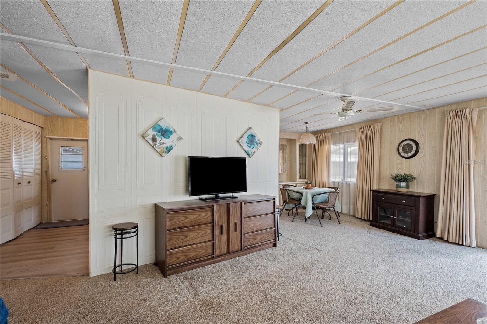 36831 GRACE AVENUE — photo 5 of 64