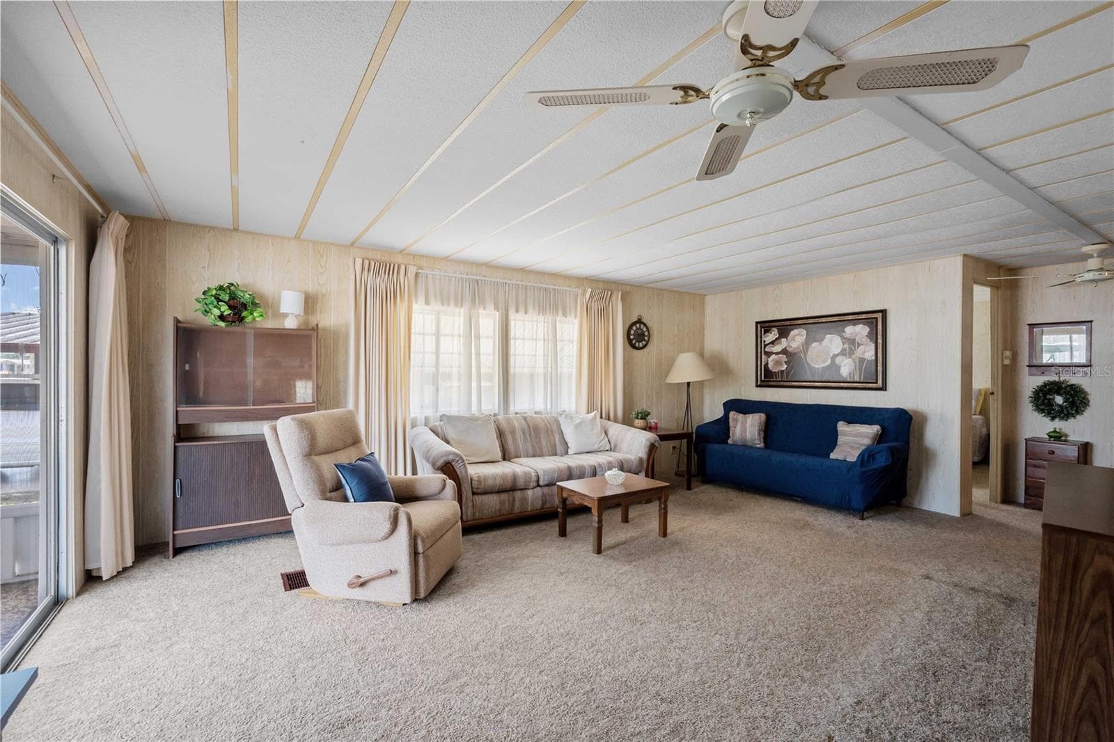 36831 GRACE AVENUE — photo 4 of 64