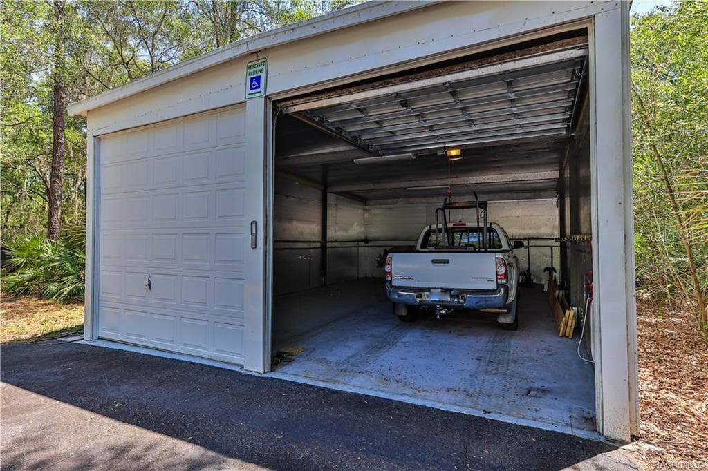 5215 HONEYCREEK TERRACE — photo 44 of 64