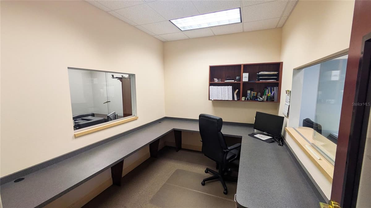 5265 OFFICE PARK BOULEVARD — photo 6 of 9