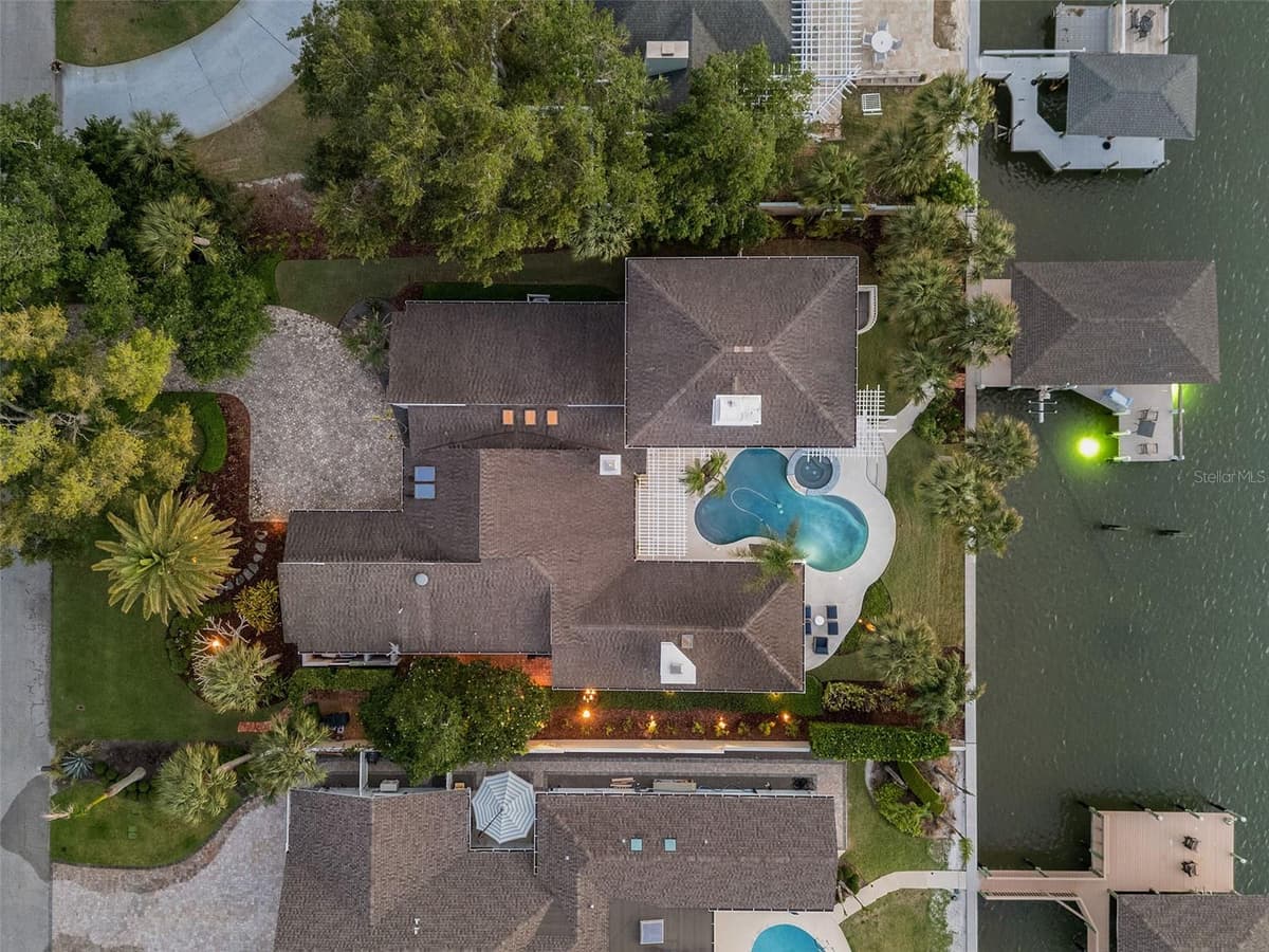 1215 COMMODORE DRIVE — photo 56 of 88