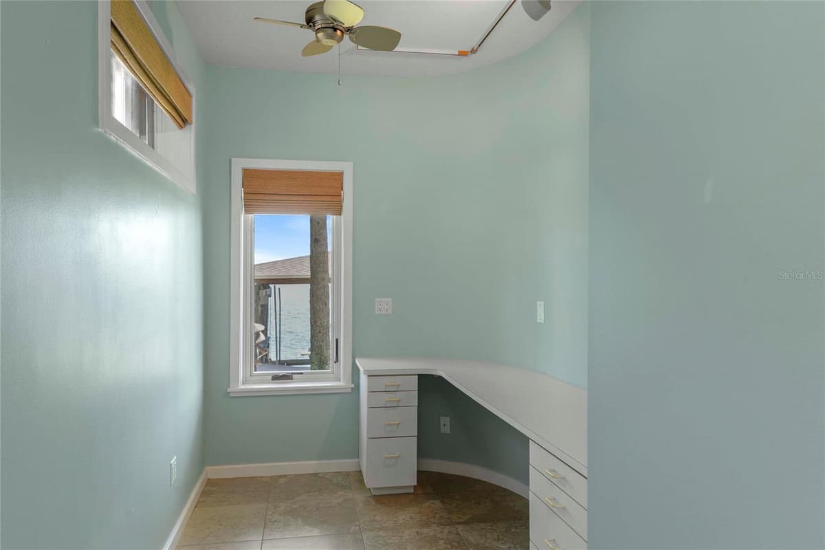 1215 COMMODORE DRIVE — photo 53 of 88