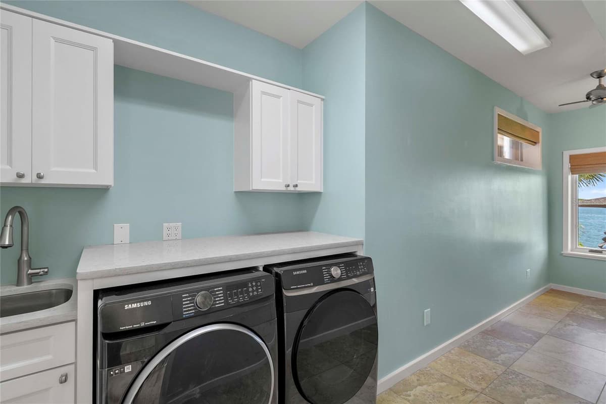 1215 COMMODORE DRIVE — photo 52 of 88