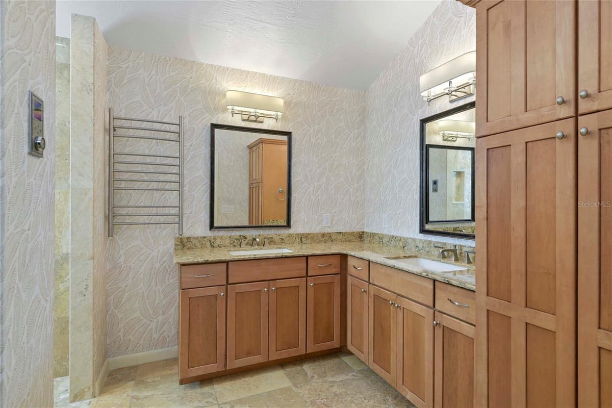 1215 COMMODORE DRIVE — photo 46 of 88