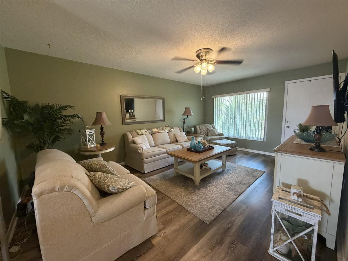 204 ANOKA AVENUE — photo 3 of 18